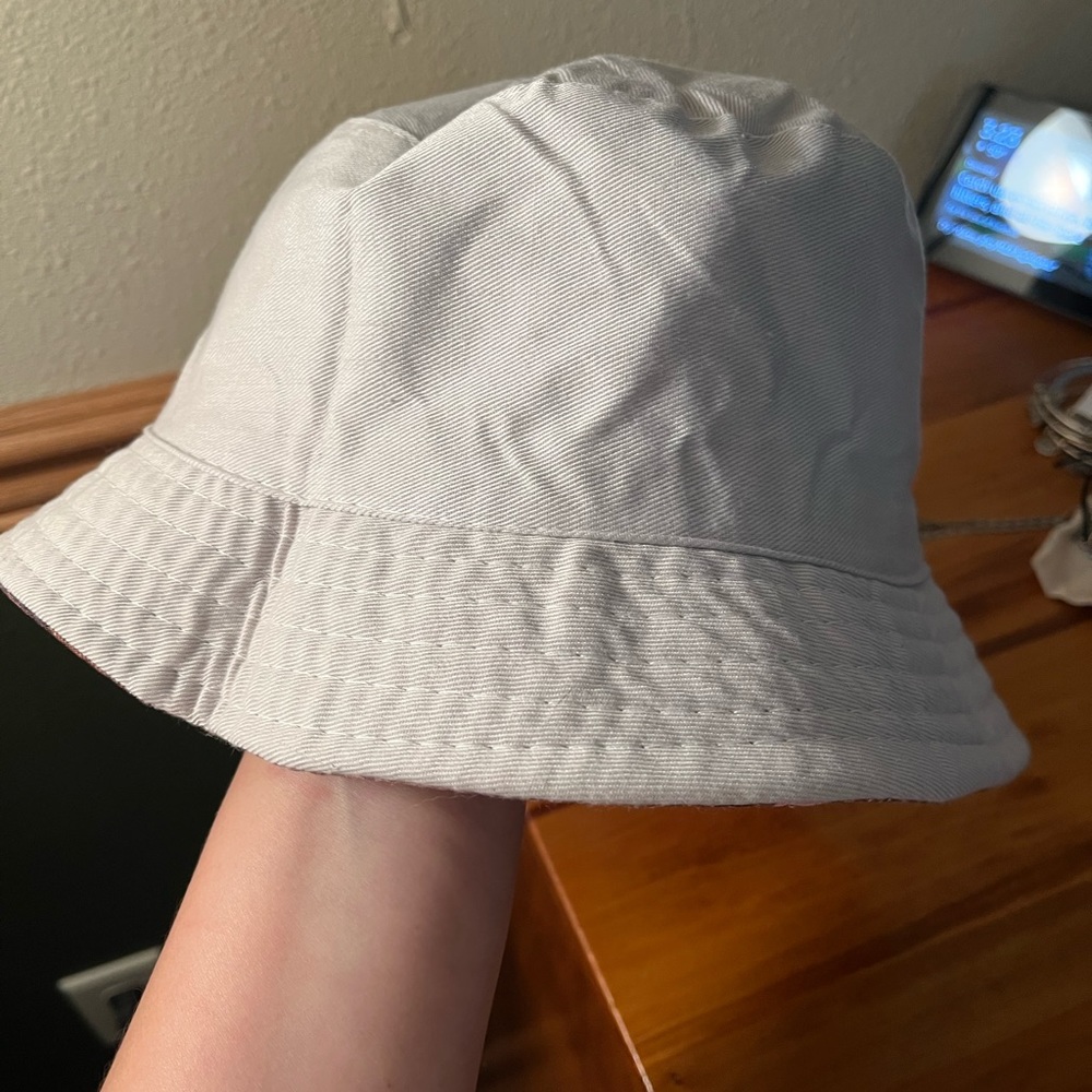 Bucket hat - Picture 4 of 4